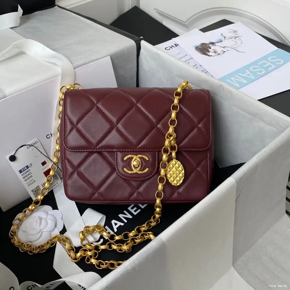 First Bag Ru BAG FLAP CHANEL 0507